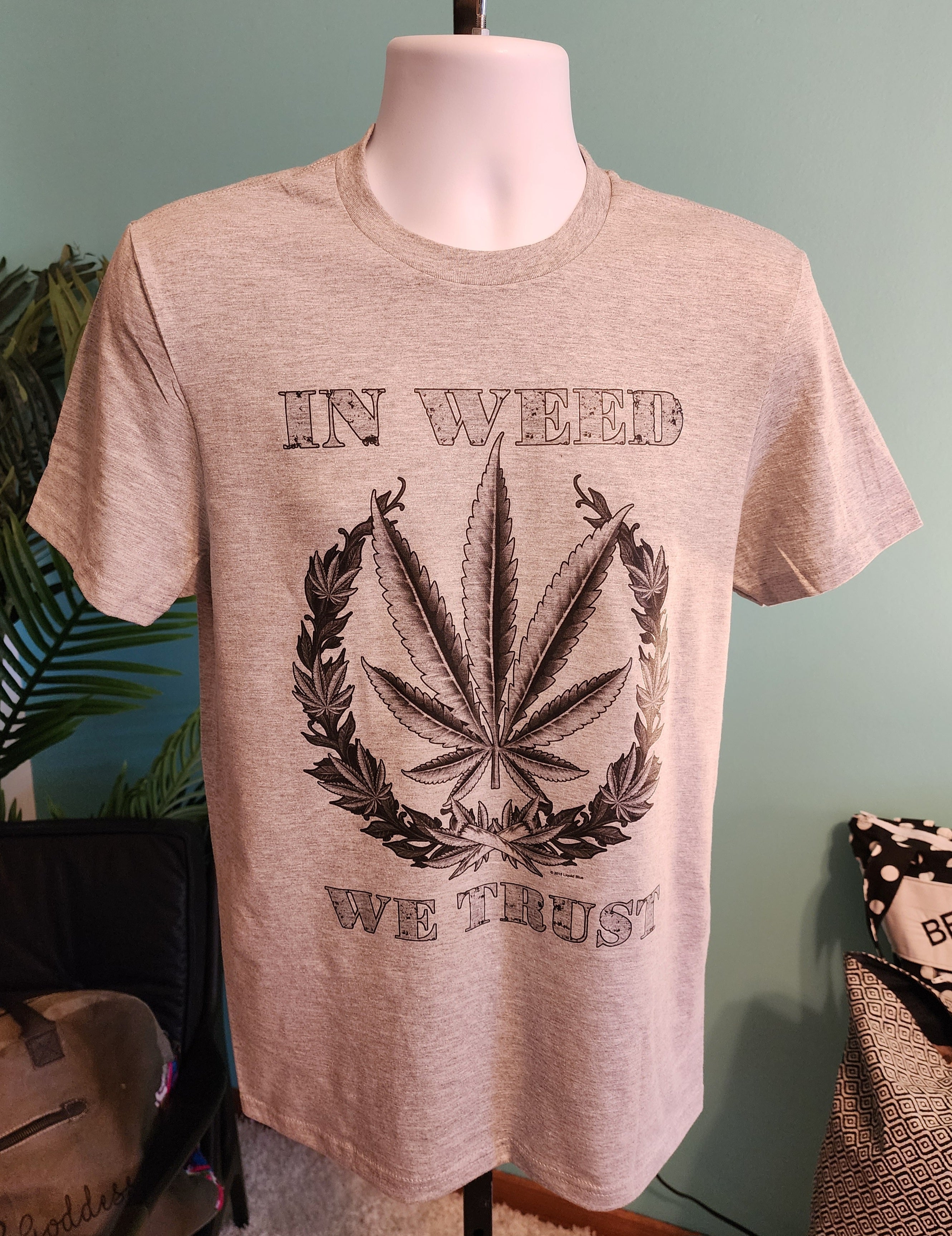 In Weed We Trust Solar T-shirt