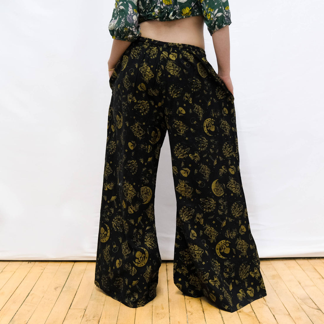 Flowy Mushroom/Celestial Wide Leg Cotton Pants