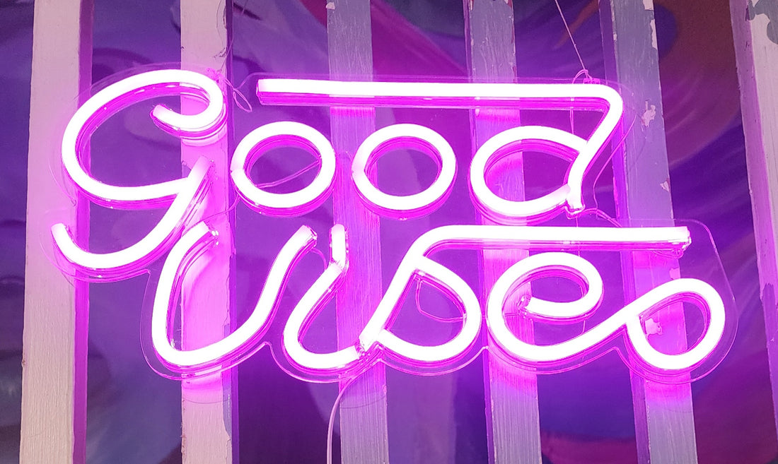 Wall Hanging Good Vibes
