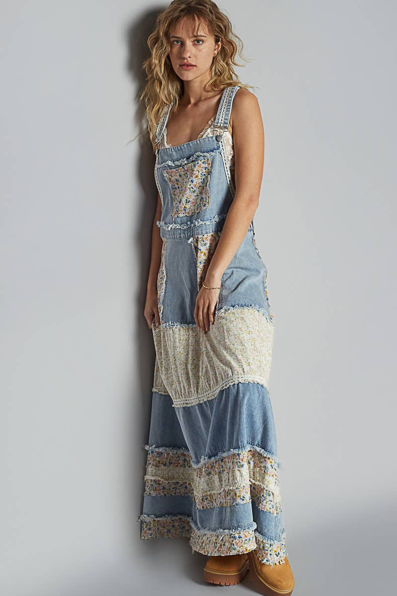 Front Pocket Floral Contrast Dress