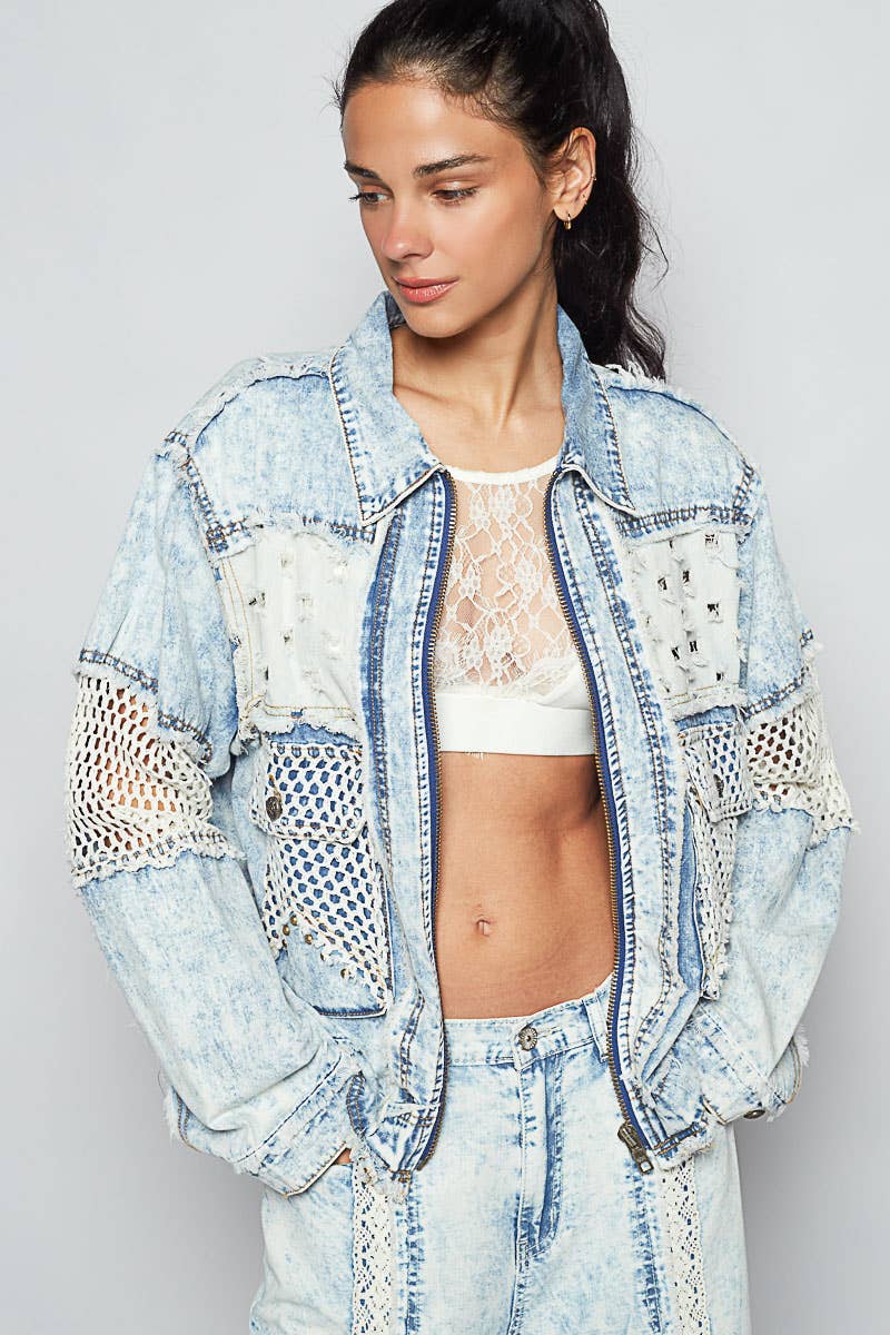 Long sleeve stud 3D cargo pockets denim jacket