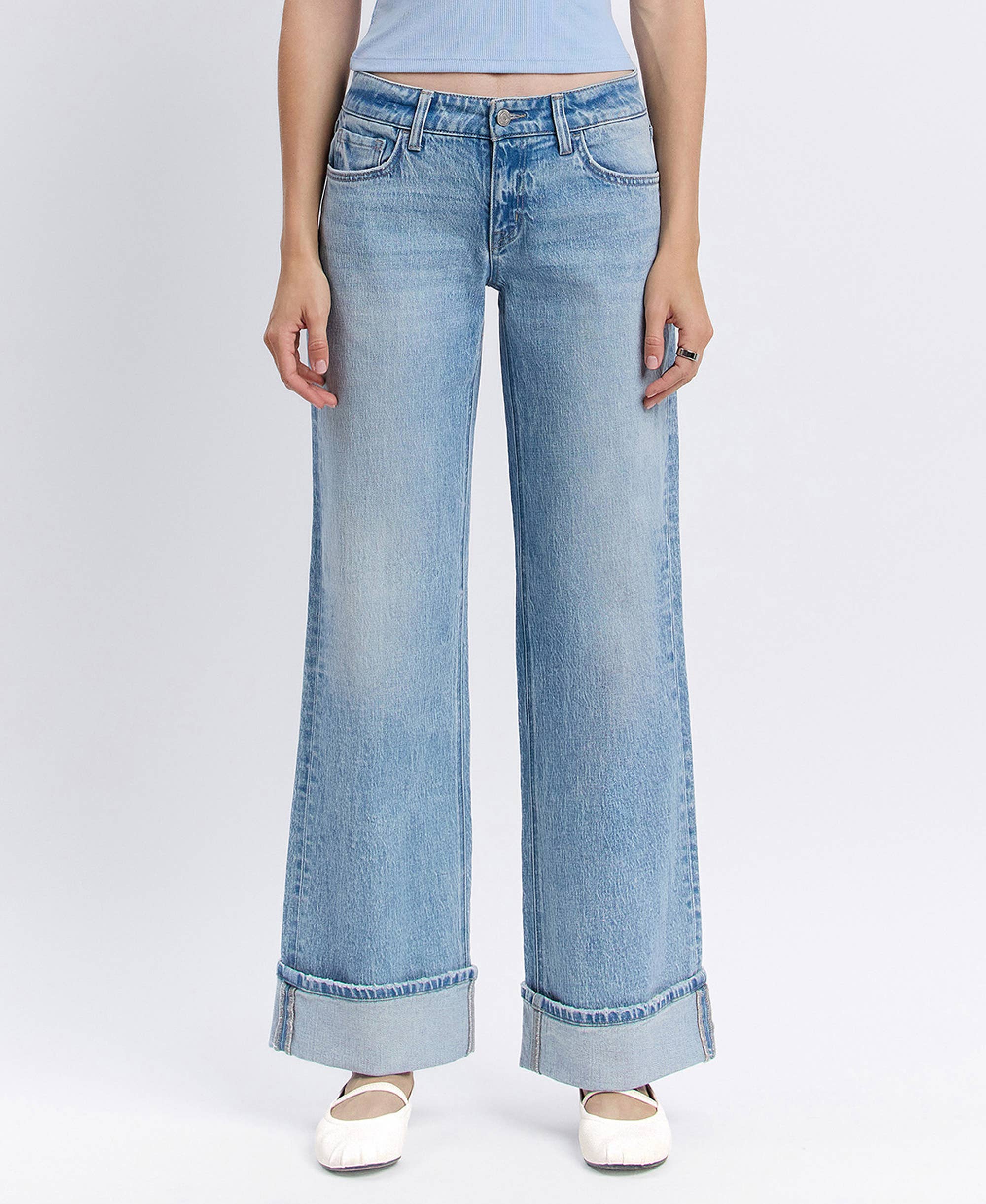 LOW RISE CUFFED BAGGY WIDE JEANS