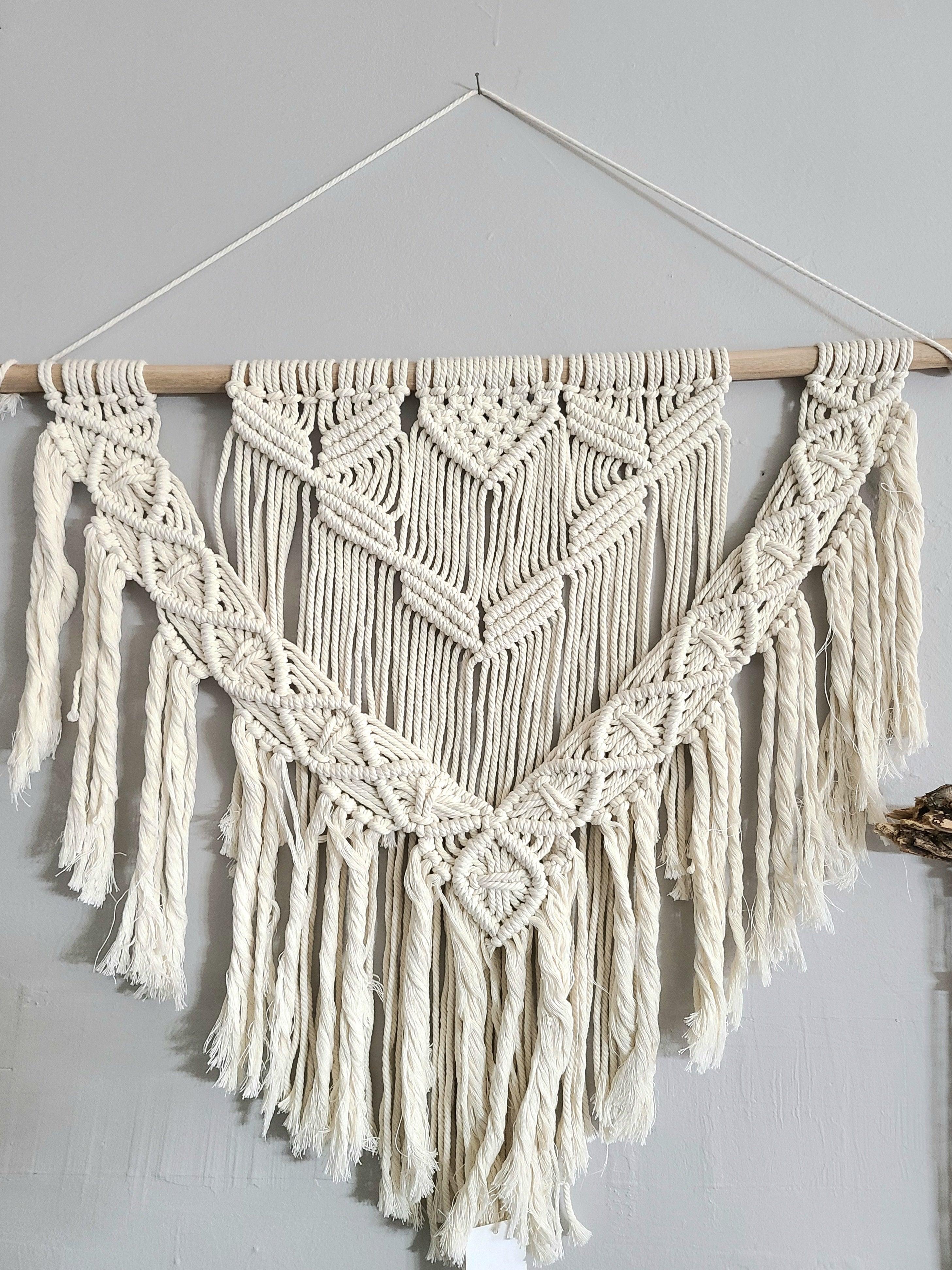 Macramé Wall Hanging - Random Hippie