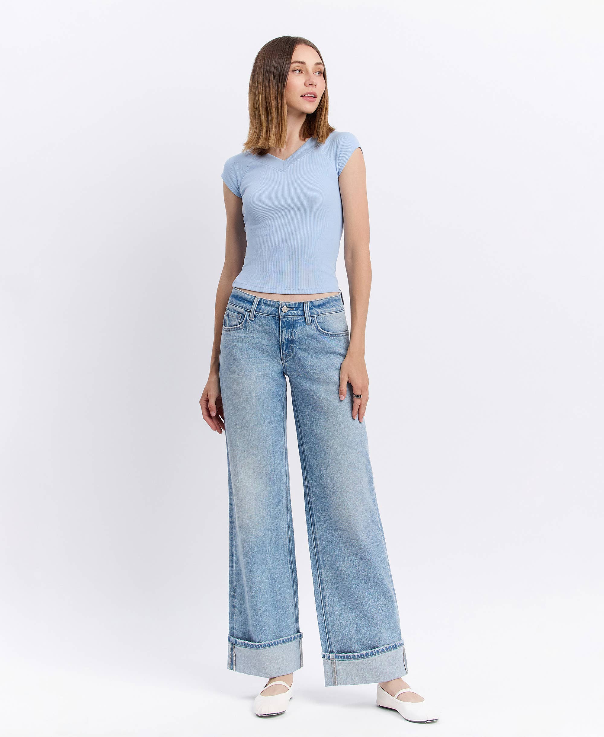 LOW RISE CUFFED BAGGY WIDE JEANS