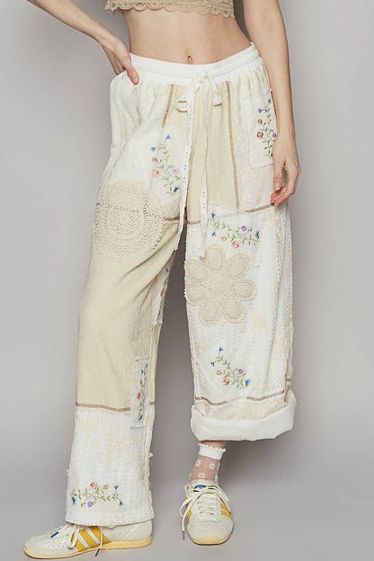 Solid Lace Patch Detail Woven Pants