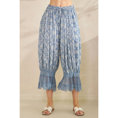 PAISLEY PRINTED BLOOMER PANTS
