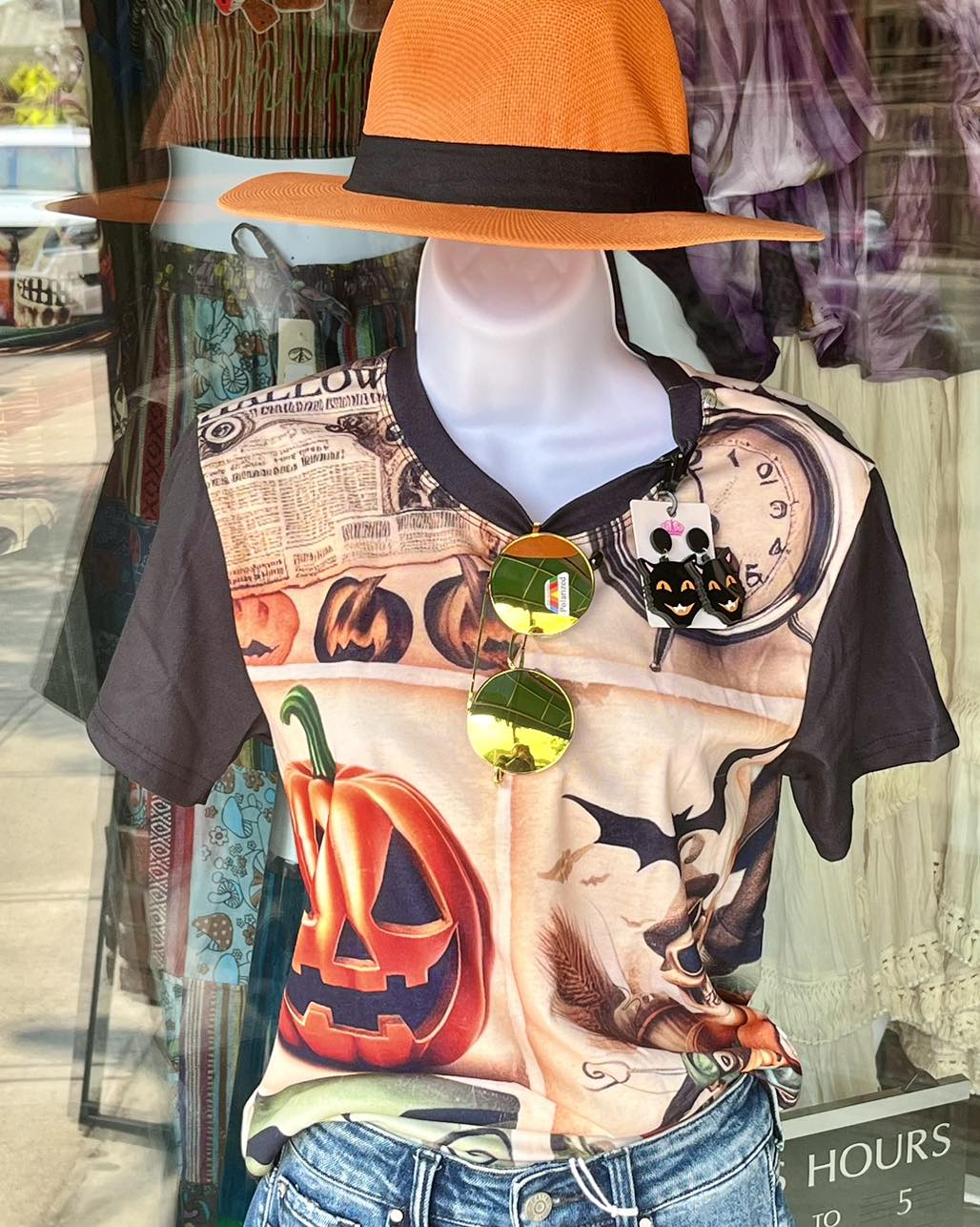 RH Halloween T-Shirt