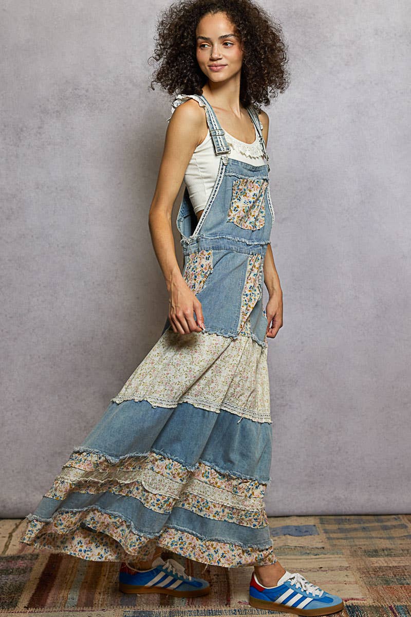 Front Pocket Floral Contrast Dress