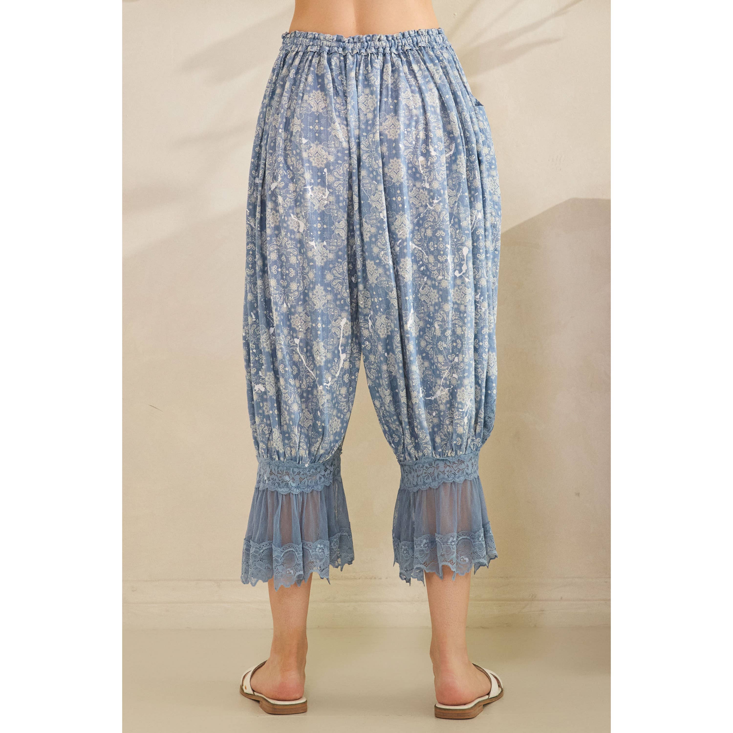 PAISLEY PRINTED BLOOMER PANTS