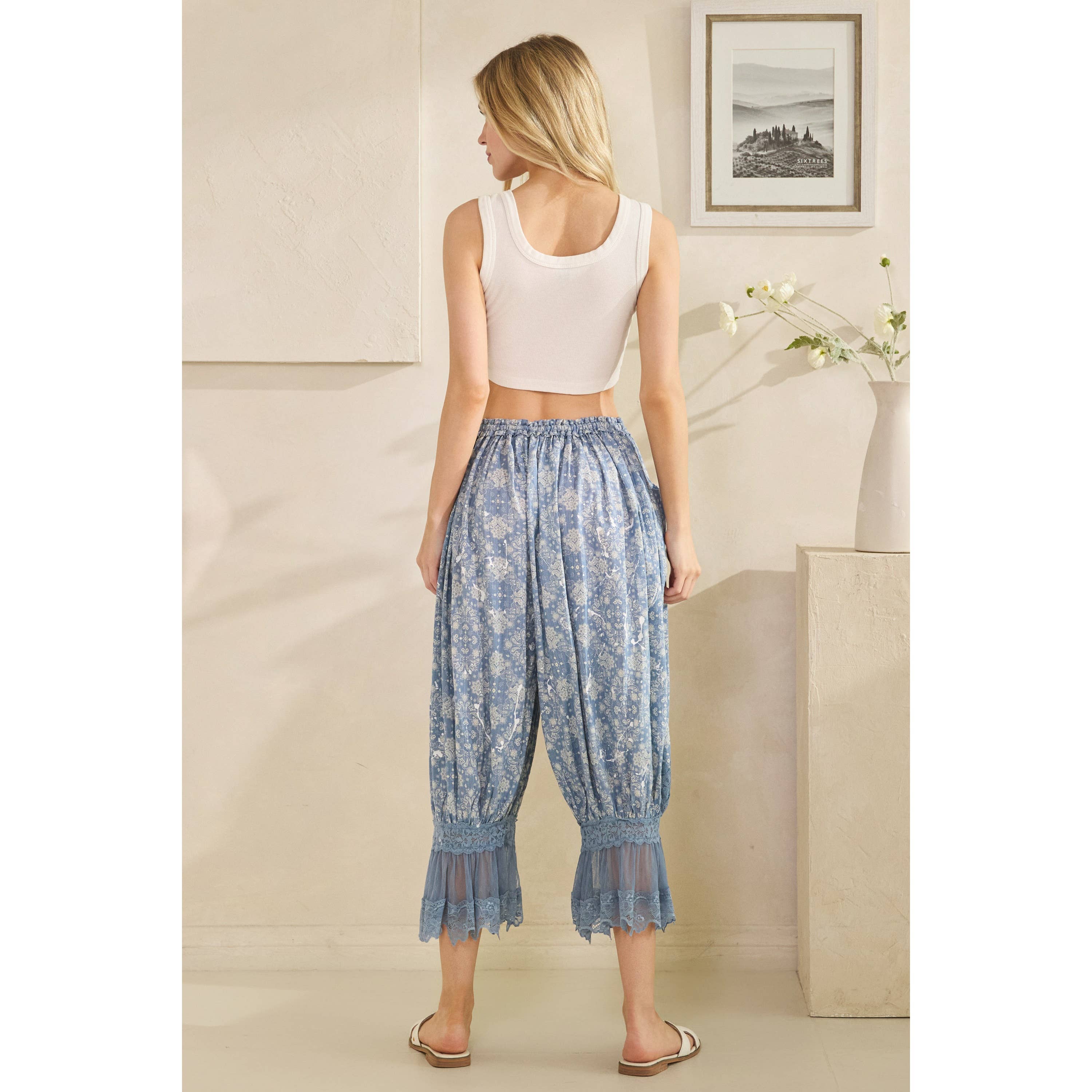 PAISLEY PRINTED BLOOMER PANTS