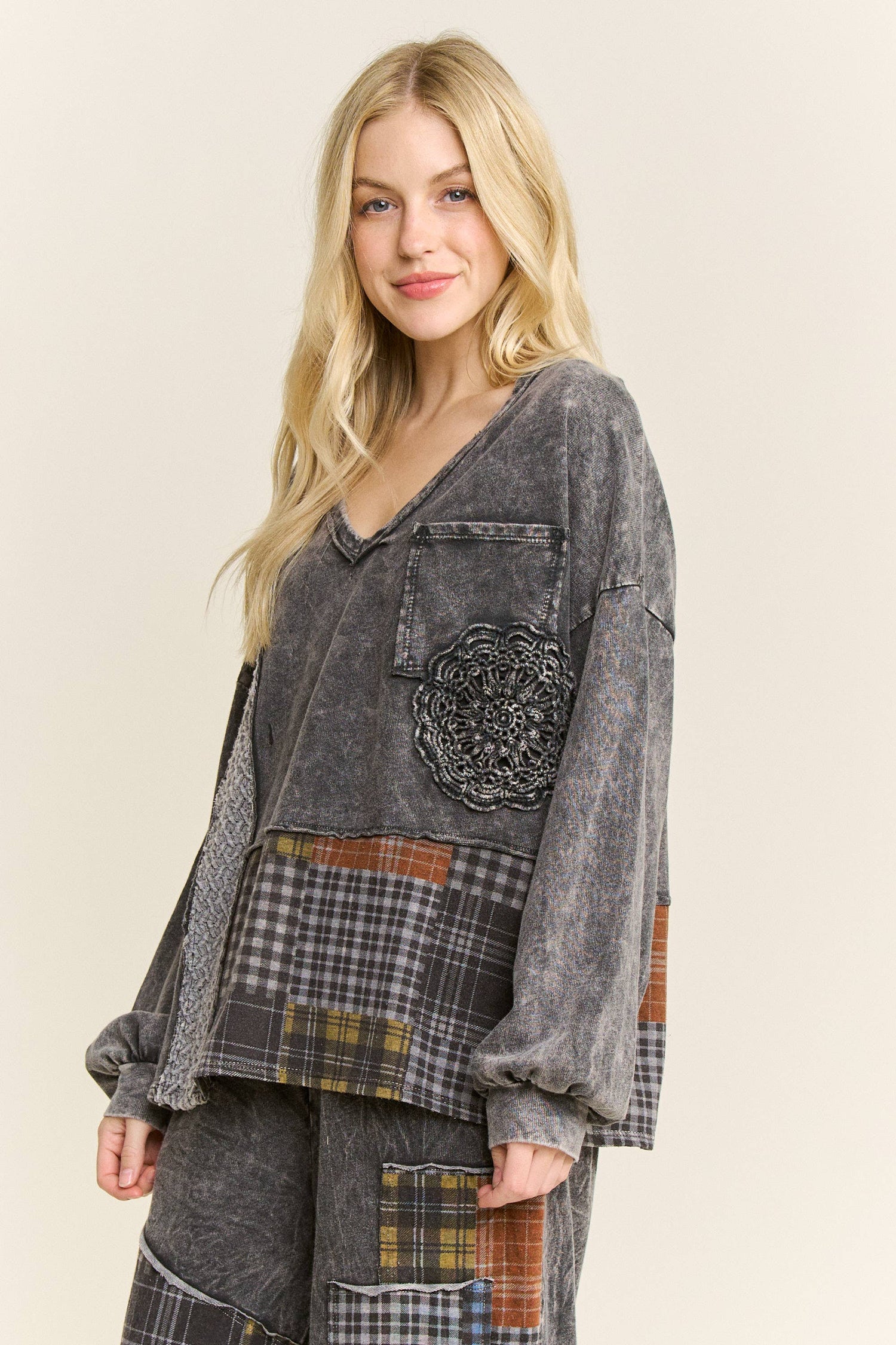 Mineral Washed Plaid Patched Doily Vneck Top