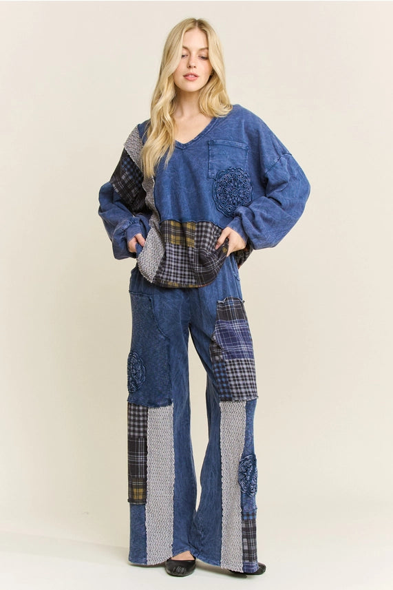 Mineral Washed Plaid Patched Doily Vneck Top