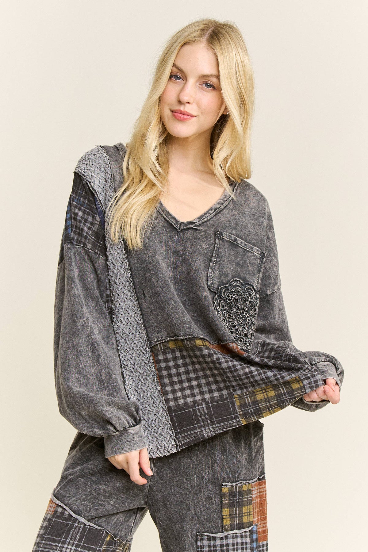 Mineral Washed Plaid Patched Doily Vneck Top