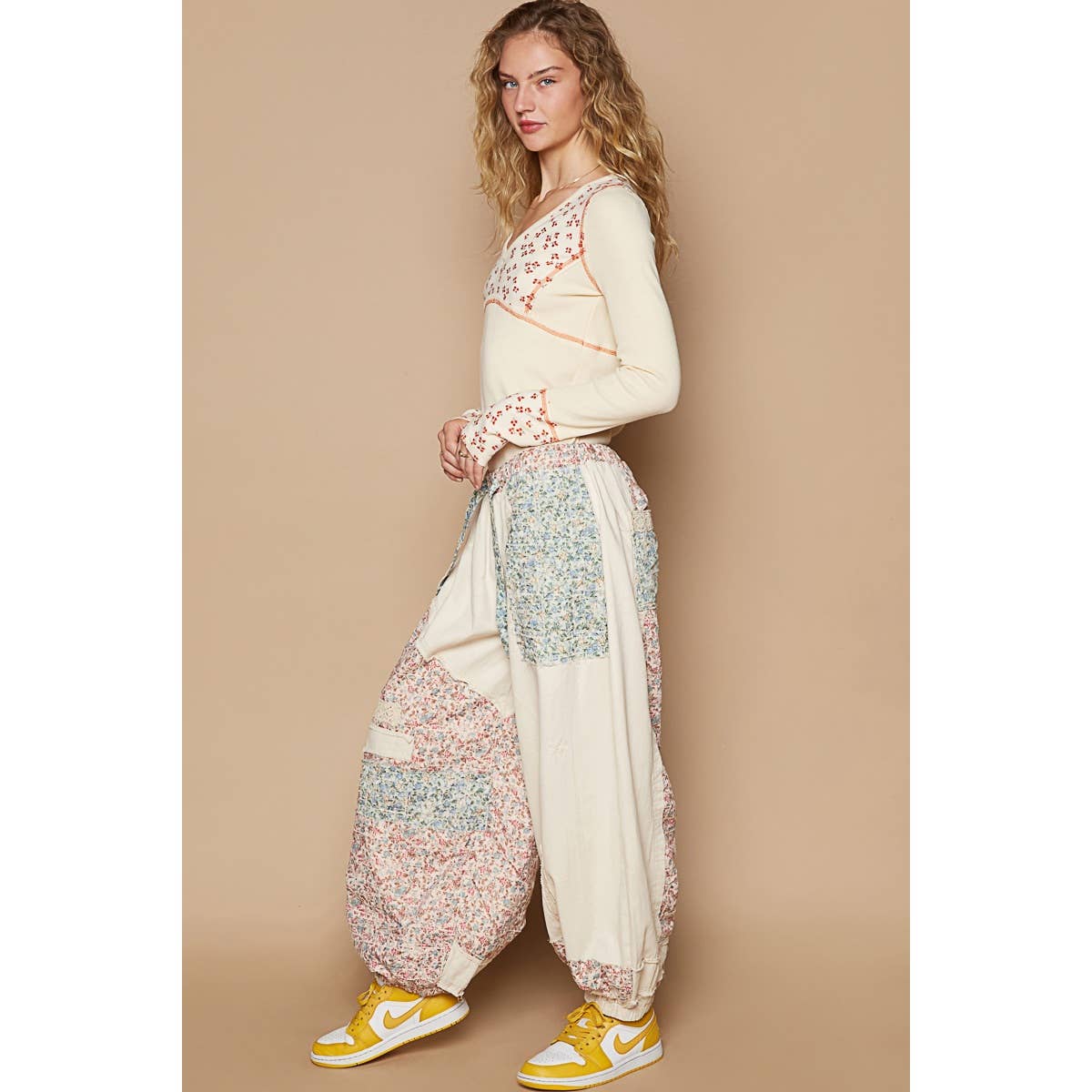 Floral print patchwork twill Jogger pants