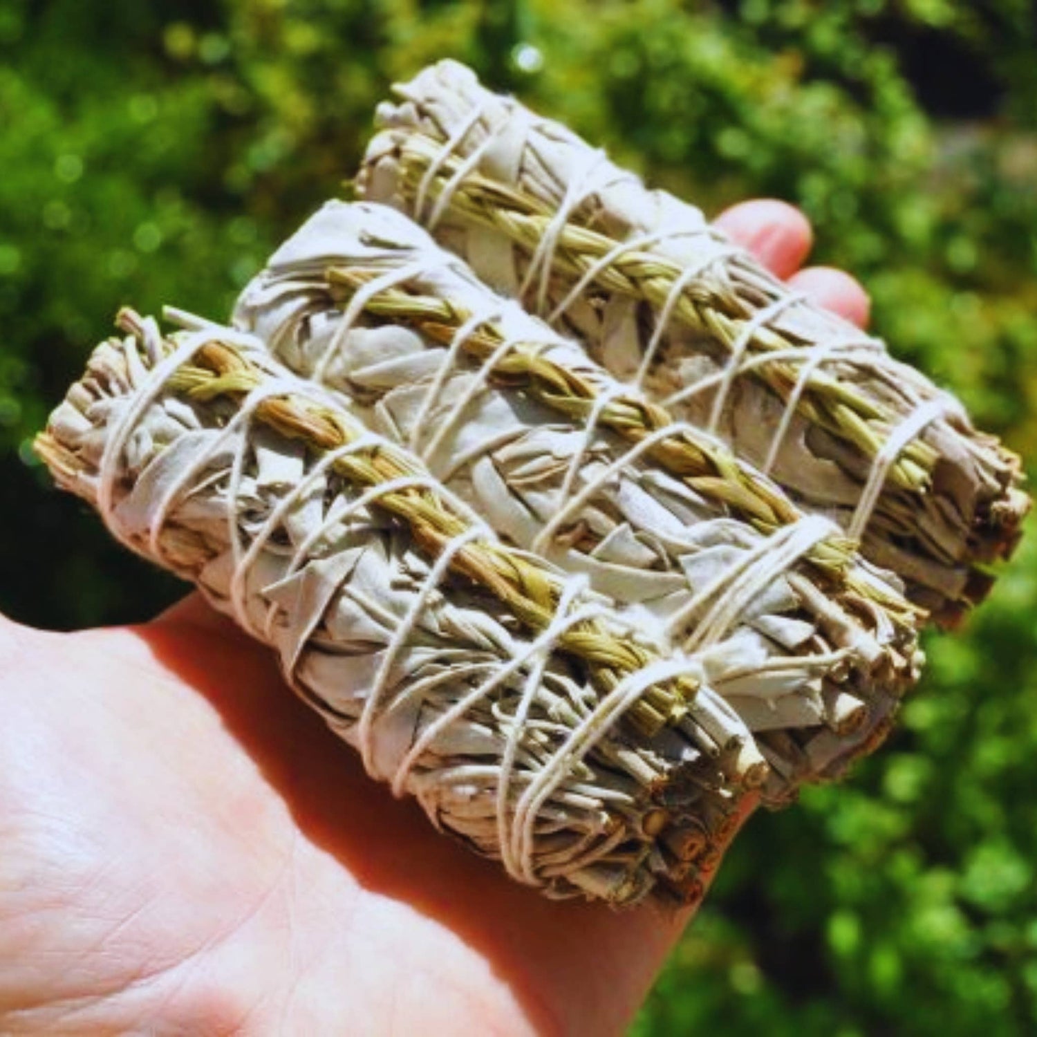 Sweet Grass &amp; White Sage 4" Smudge Sticks