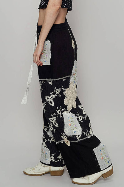 Solid Lace Patch Detail Woven Pants
