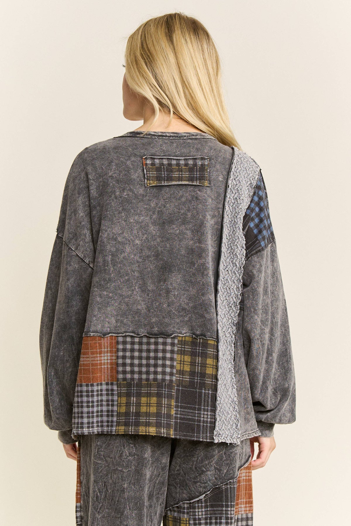 Mineral Washed Plaid Patched Doily Vneck Top