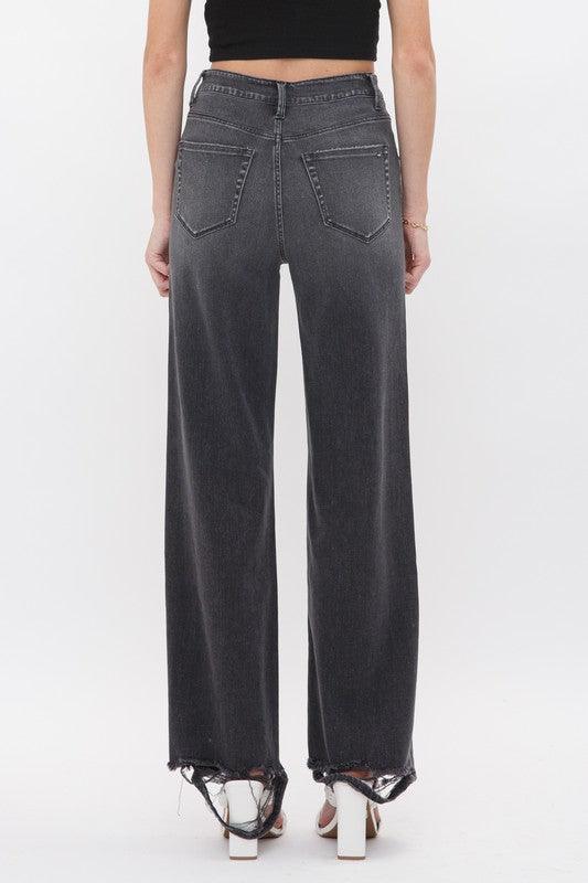 Black Demin High-Rise Jeans.